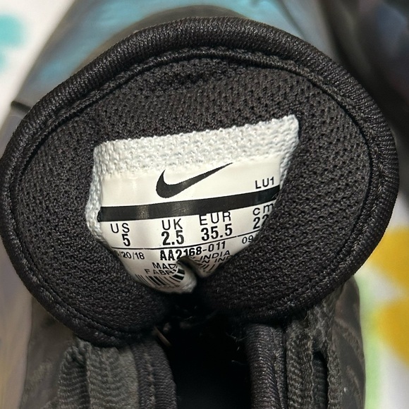 Nike Air Max Axis Premium Black Racer Blue Shoes - Picture 3 of 3